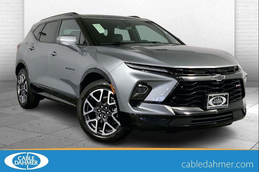 used 2024 Chevrolet Blazer car, priced at $30,900