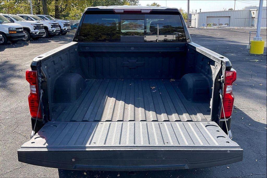 used 2024 Chevrolet Silverado 1500 car, priced at $40,900