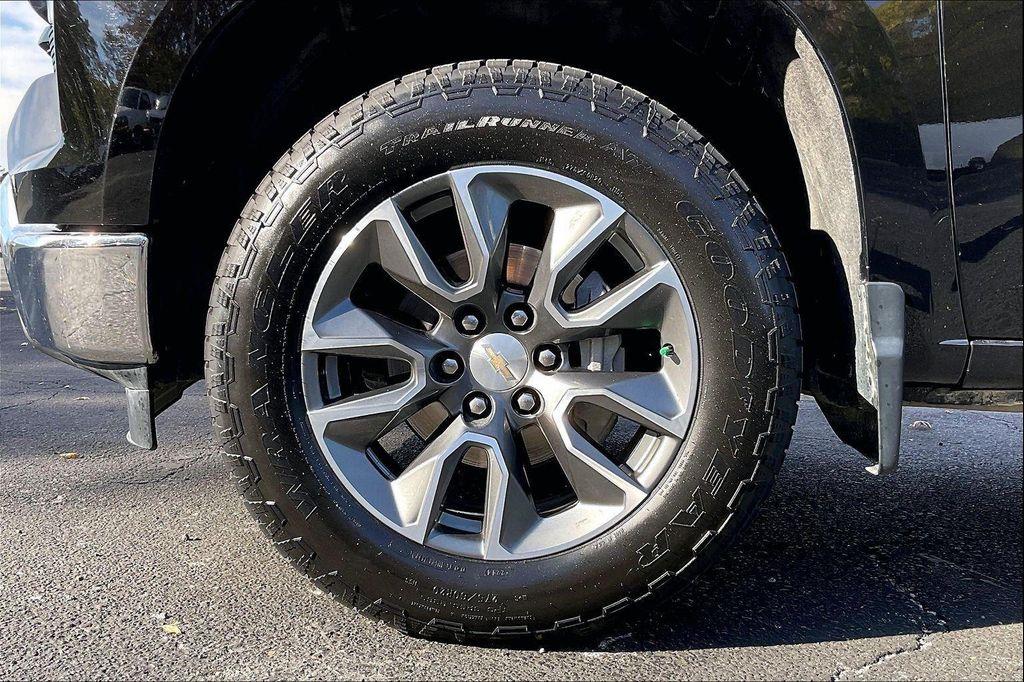 used 2024 Chevrolet Silverado 1500 car, priced at $40,900