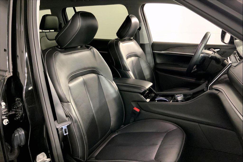 used 2022 Jeep Grand Cherokee L car, priced at $30,500