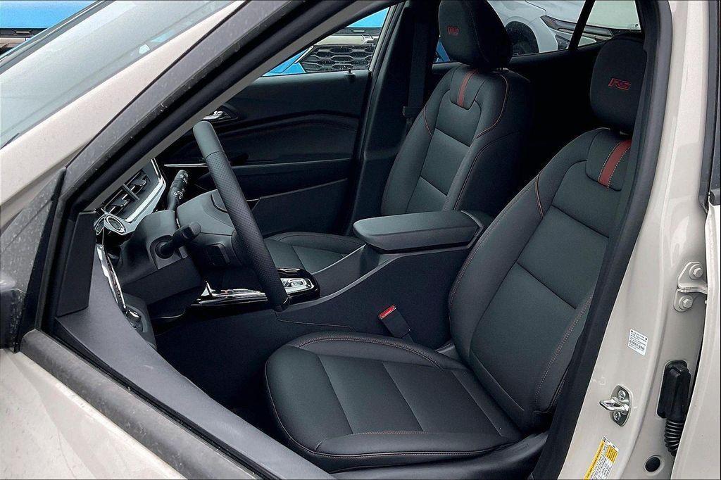 new 2026 Chevrolet Trax car, priced at $28,905