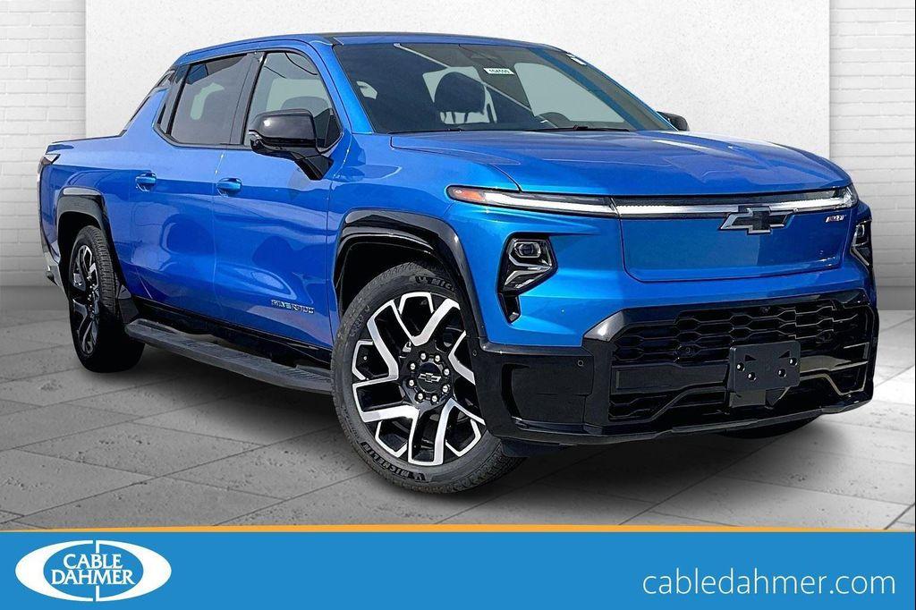 new 2025 Chevrolet Silverado EV car, priced at $75,835