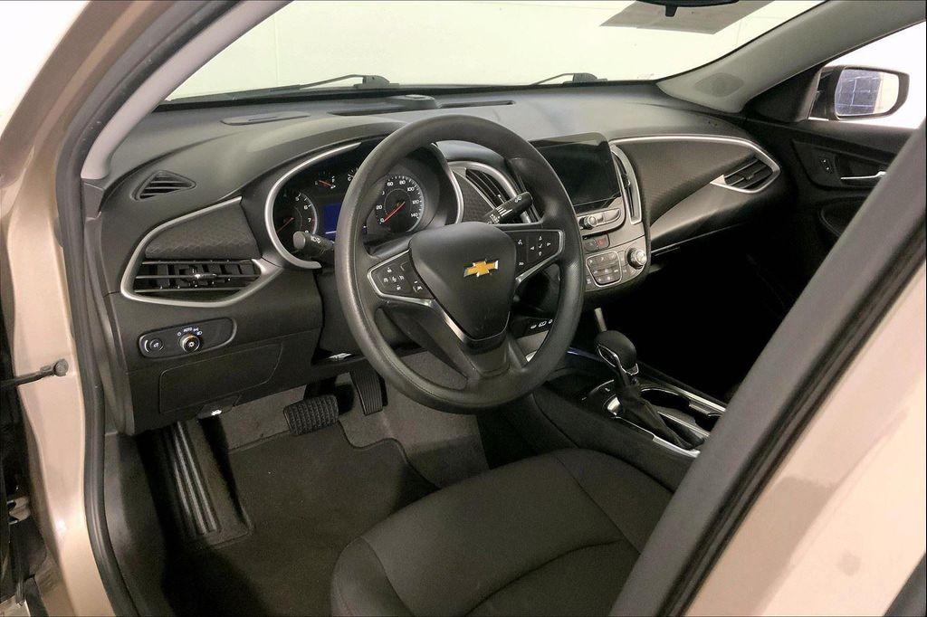 used 2024 Chevrolet Malibu car, priced at $18,500