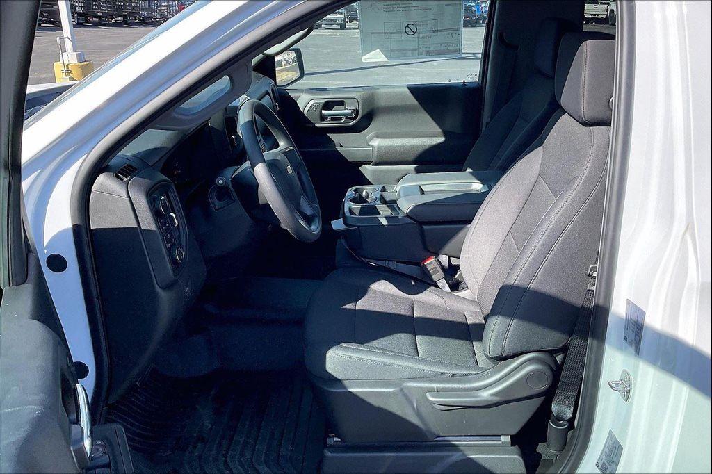 new 2025 Chevrolet Silverado 1500 car, priced at $34,625