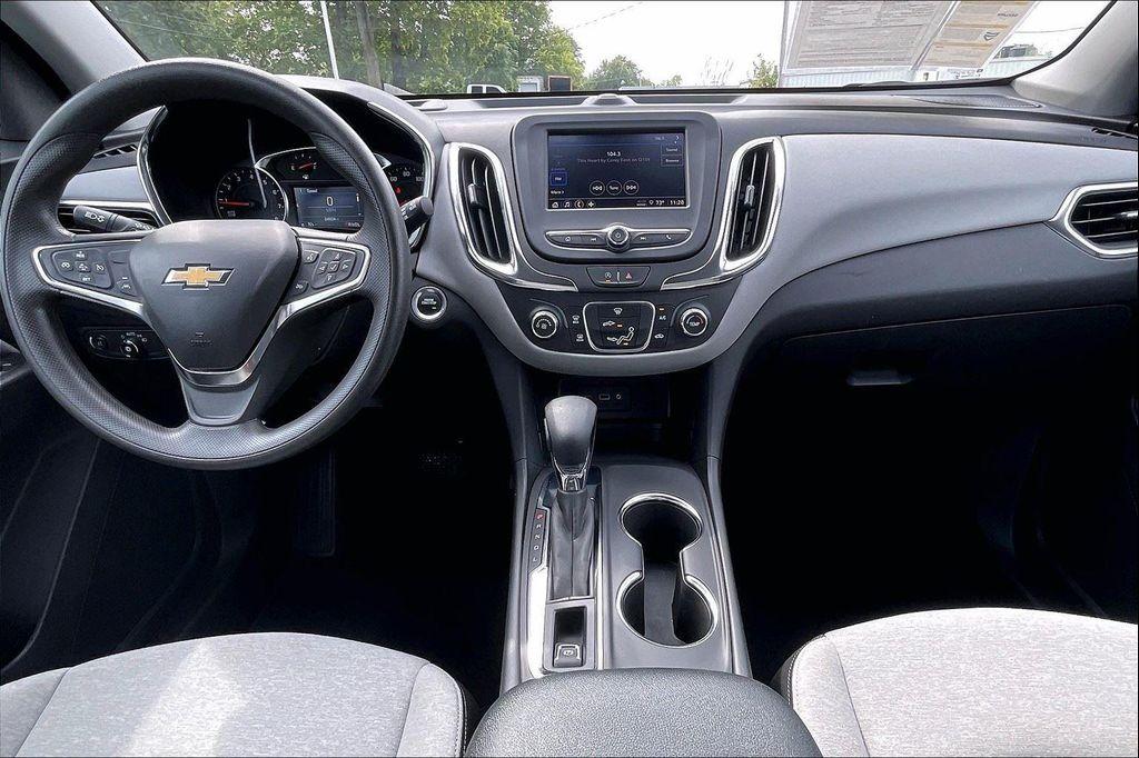 used 2024 Chevrolet Equinox car, priced at $21,000