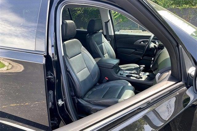 used 2021 Chevrolet Traverse car, priced at $27,000