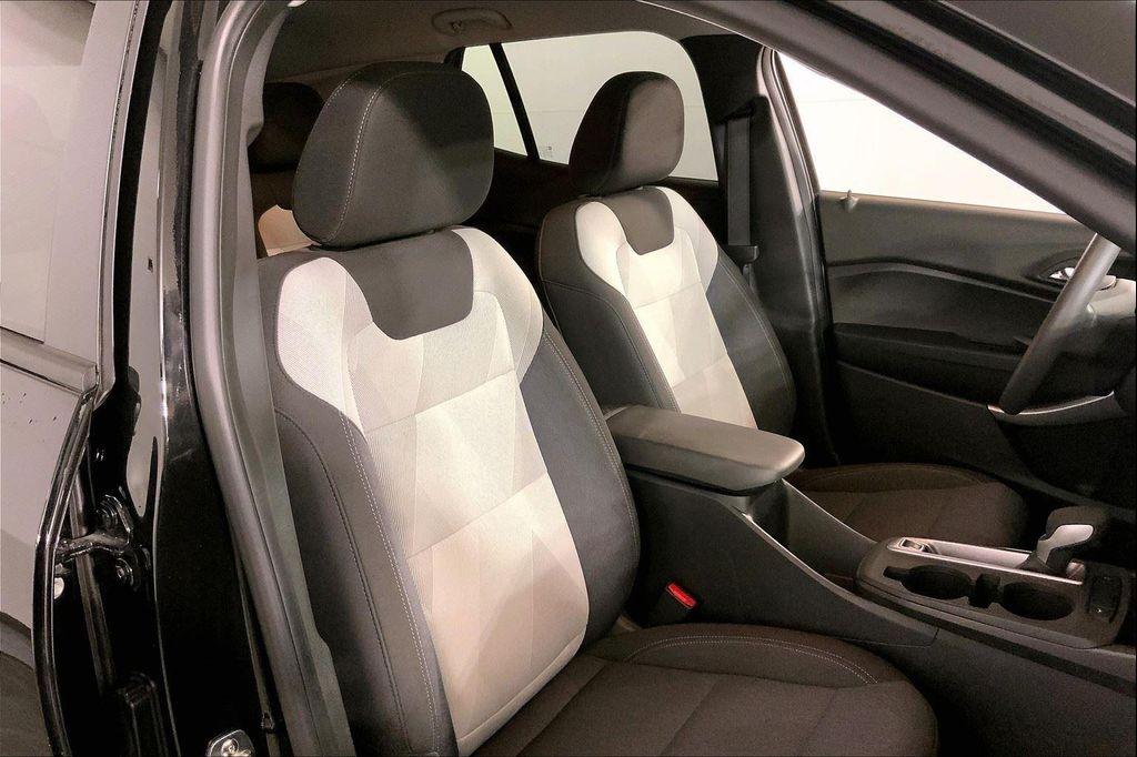 used 2024 Chevrolet Trax car, priced at $21,000