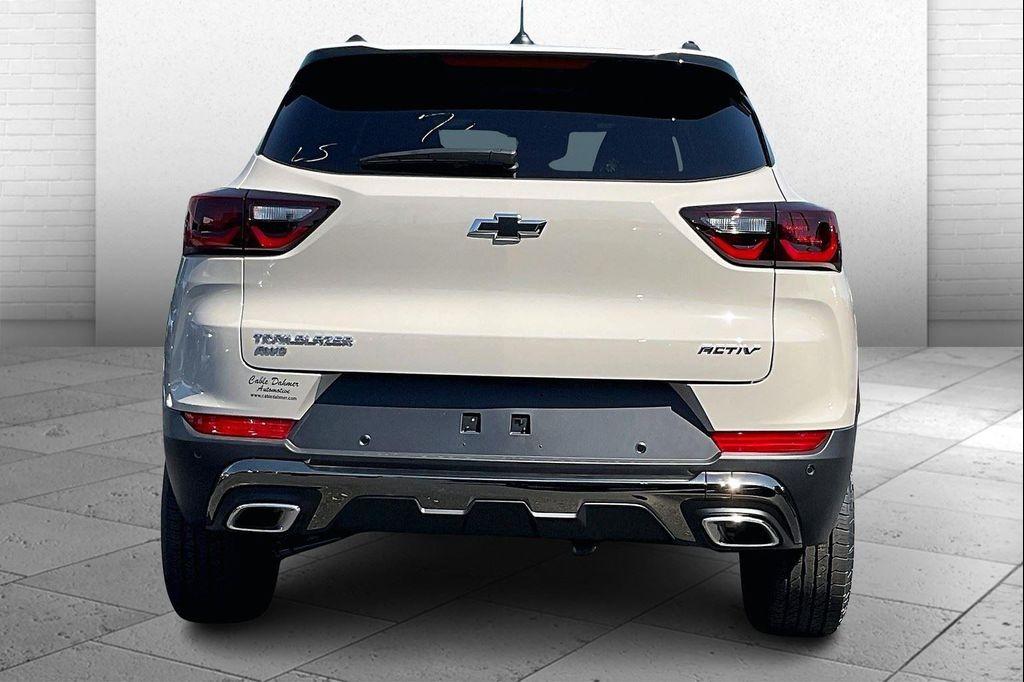 new 2026 Chevrolet TrailBlazer car, priced at $33,995