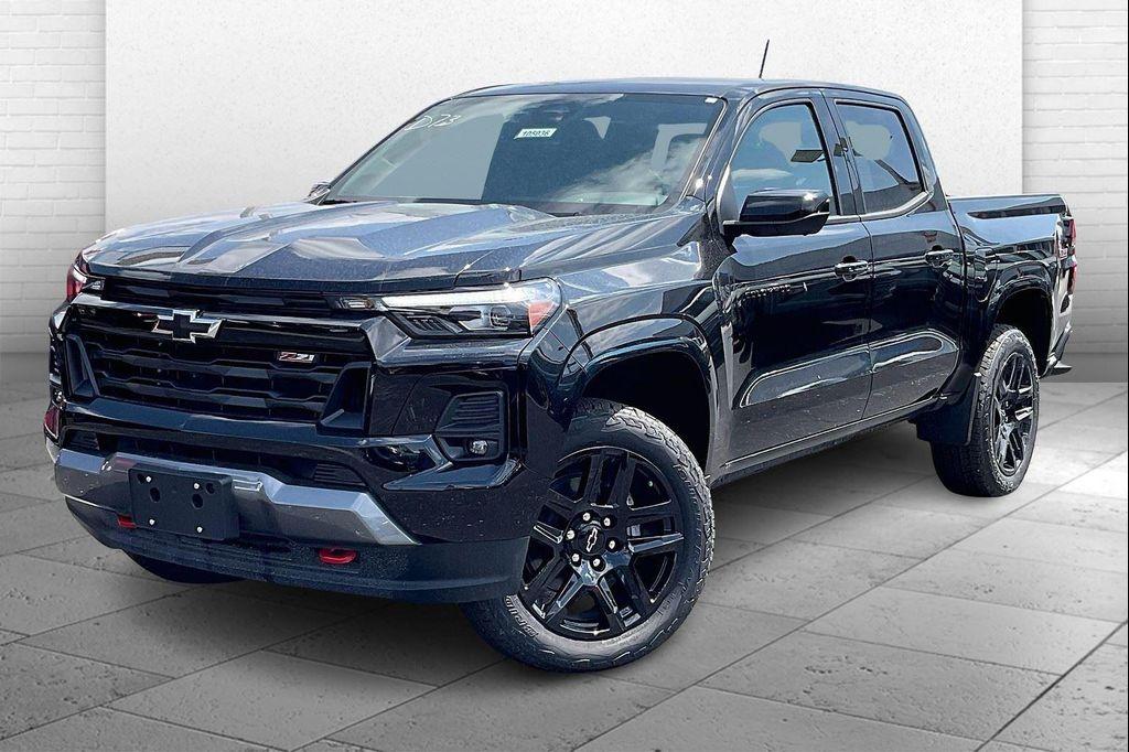 new 2025 Chevrolet Colorado car, priced at $43,875