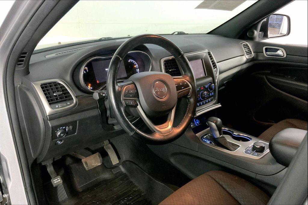 used 2020 Jeep Grand Cherokee car, priced at $19,000