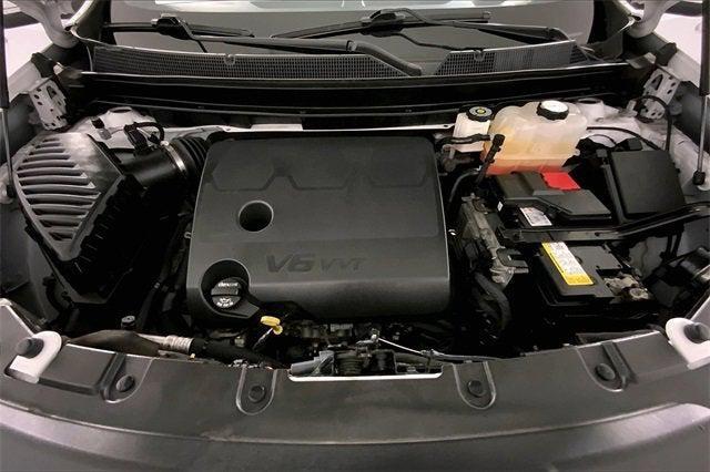 used 2023 Chevrolet Traverse car, priced at $27,500