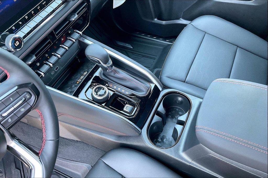 new 2025 Chevrolet Colorado car, priced at $40,955