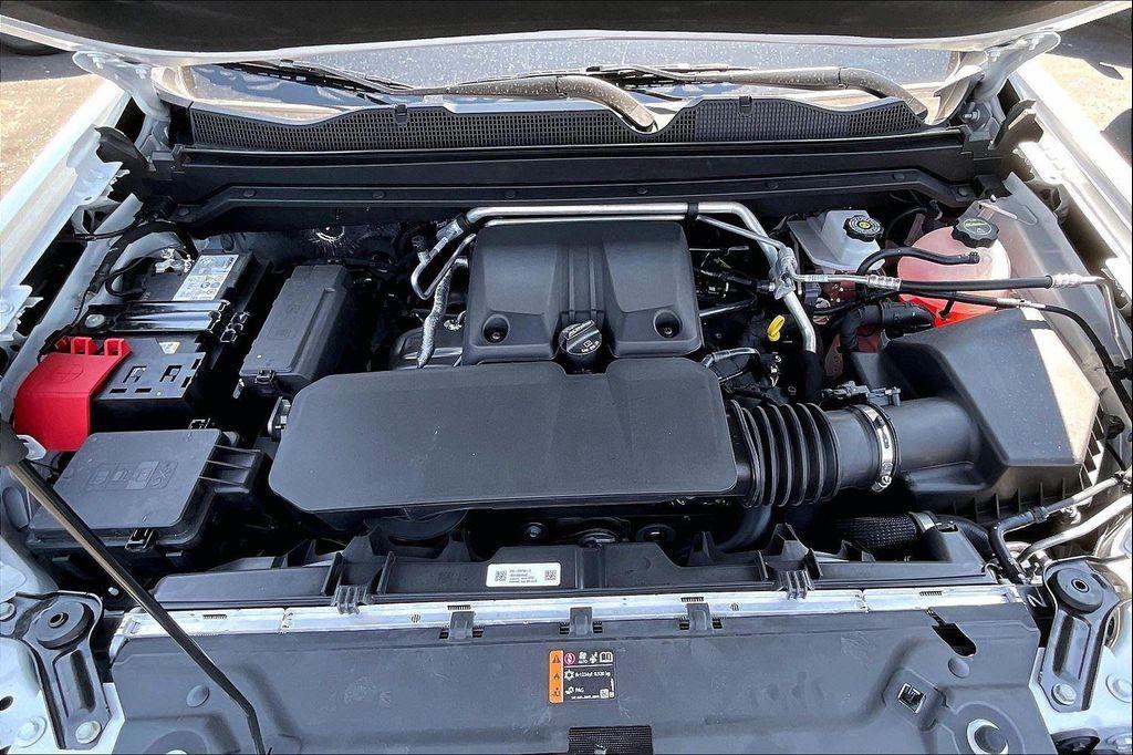 new 2025 Chevrolet Colorado car, priced at $40,955