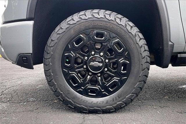 used 2024 Chevrolet Silverado 2500 car, priced at $67,899