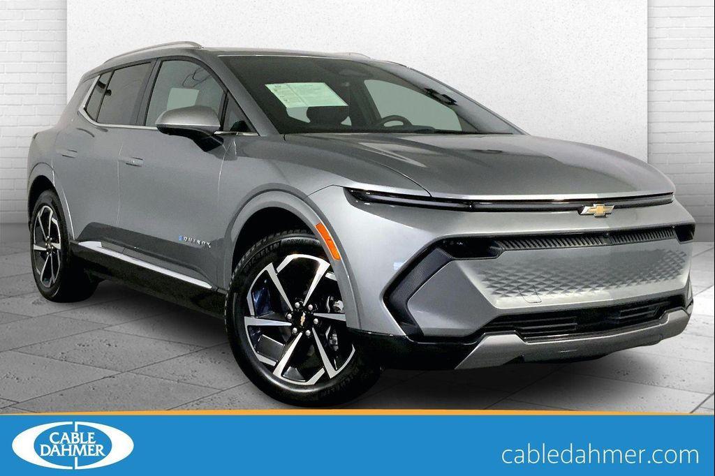 used 2025 Chevrolet Equinox EV car, priced at $23,000