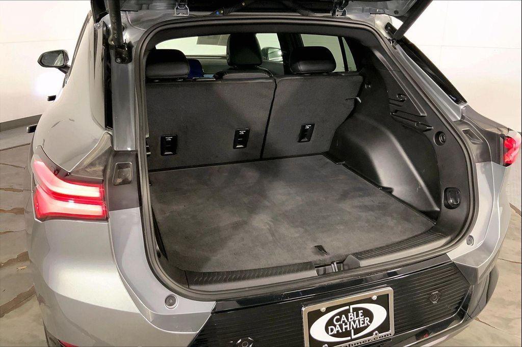 used 2025 Chevrolet Equinox EV car, priced at $23,000