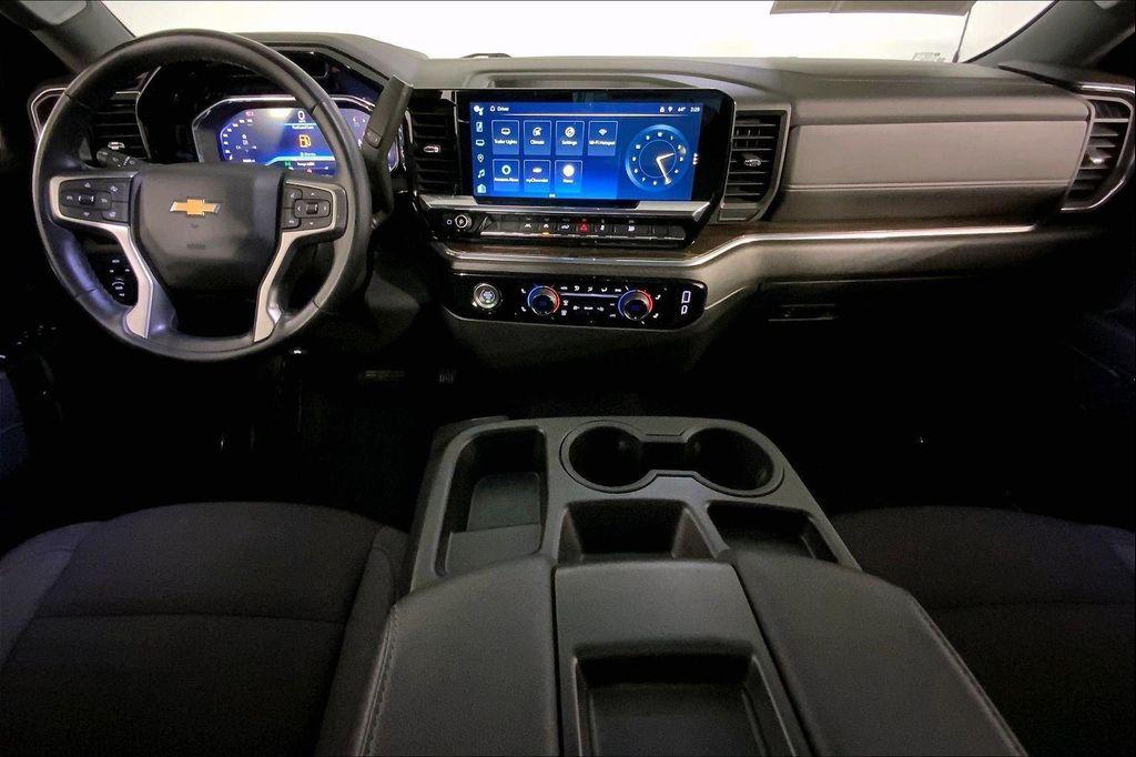 used 2024 Chevrolet Silverado 1500 car, priced at $34,900