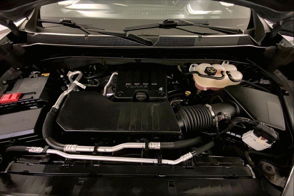 used 2024 Chevrolet Silverado 1500 car, priced at $34,900