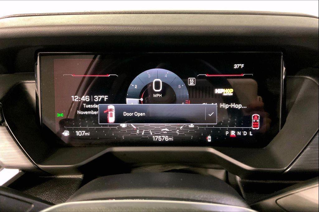 used 2025 GMC Acadia car, priced at $30,900