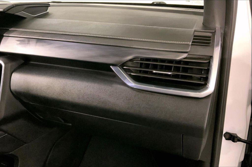 used 2025 GMC Acadia car, priced at $30,900