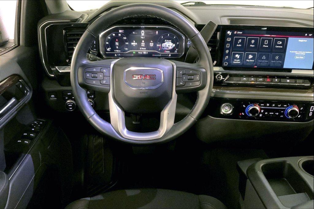 used 2024 GMC Sierra 1500 car, priced at $42,900