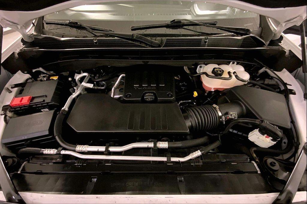 used 2024 GMC Sierra 1500 car, priced at $42,900