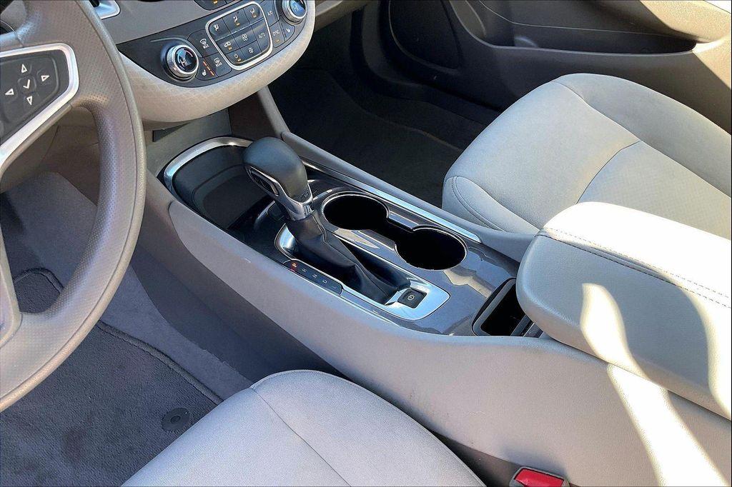 used 2022 Chevrolet Malibu car, priced at $16,000