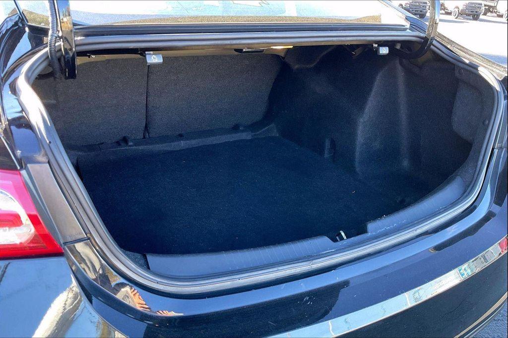 used 2022 Chevrolet Malibu car, priced at $16,000