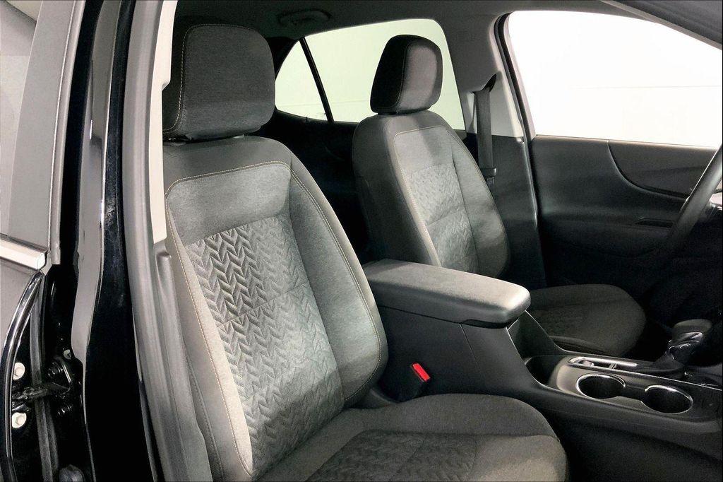 used 2022 Chevrolet Equinox car, priced at $19,300