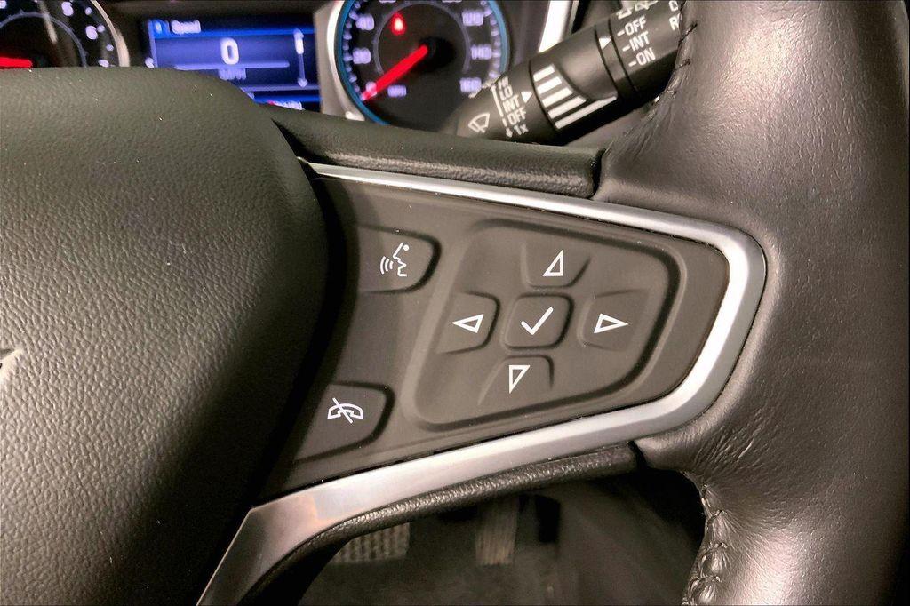 used 2022 Chevrolet Equinox car, priced at $19,300