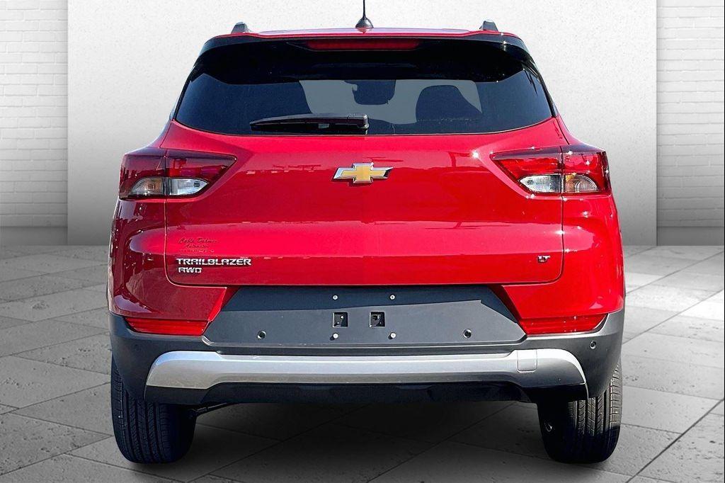 new 2026 Chevrolet TrailBlazer car, priced at $31,495