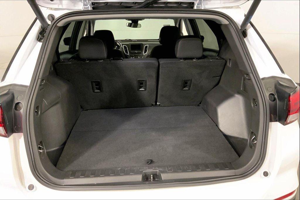 used 2022 Chevrolet Equinox car, priced at $19,900