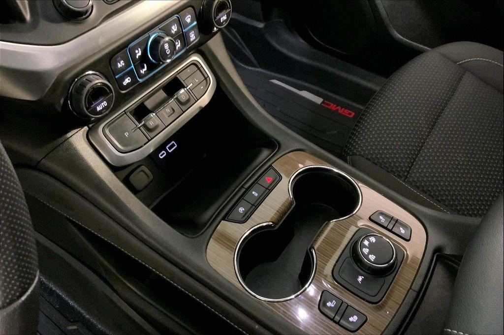 used 2023 GMC Acadia car, priced at $29,900