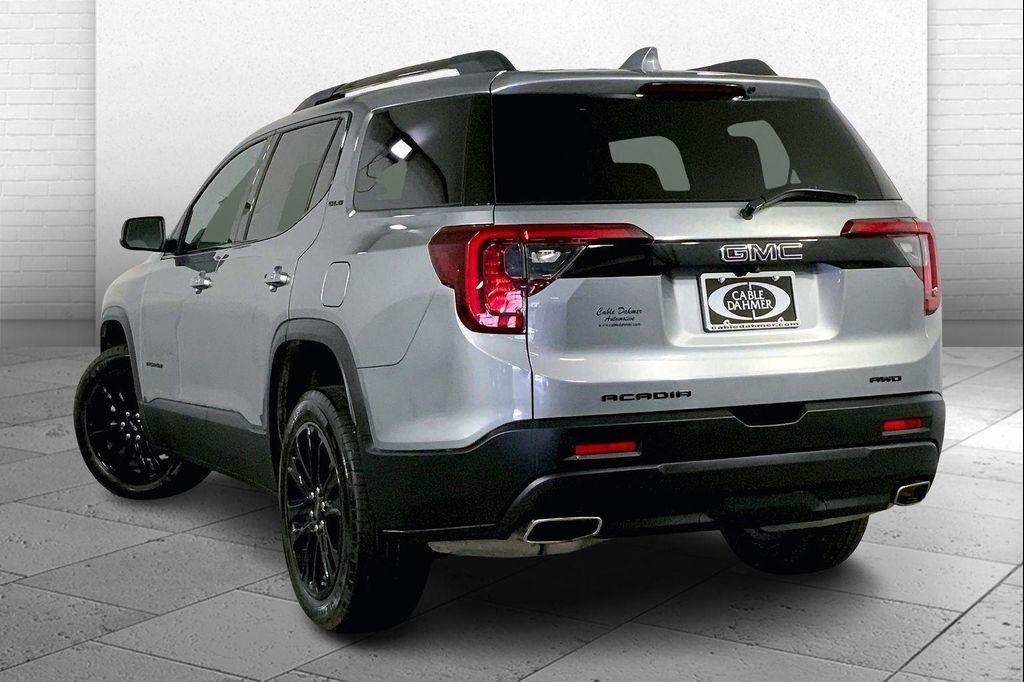 used 2023 GMC Acadia car, priced at $29,900
