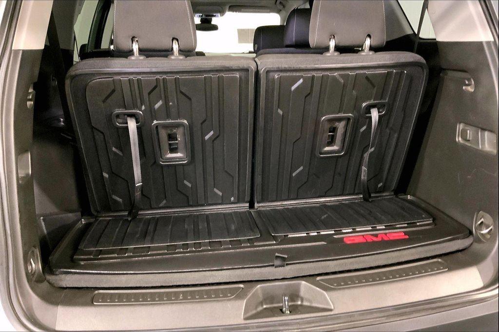 used 2023 GMC Acadia car, priced at $29,900