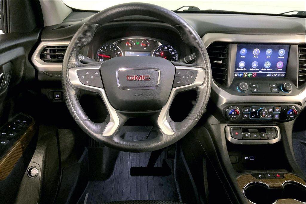 used 2023 GMC Acadia car, priced at $29,900