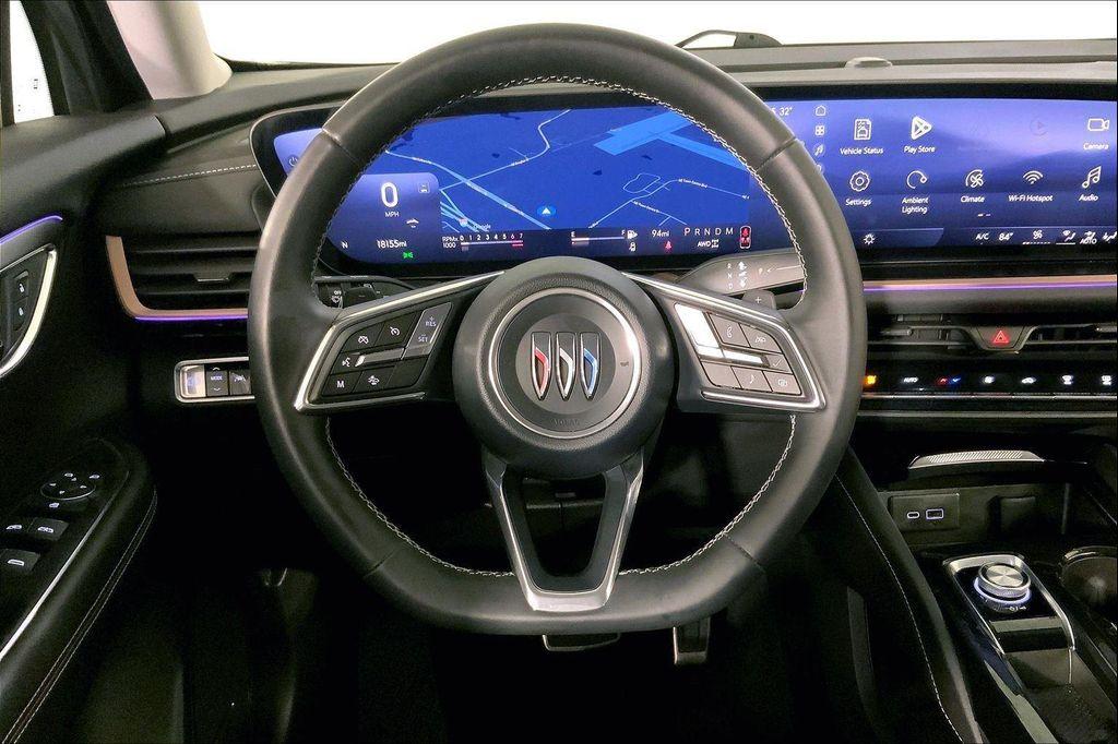 used 2025 Buick Envision car, priced at $29,900