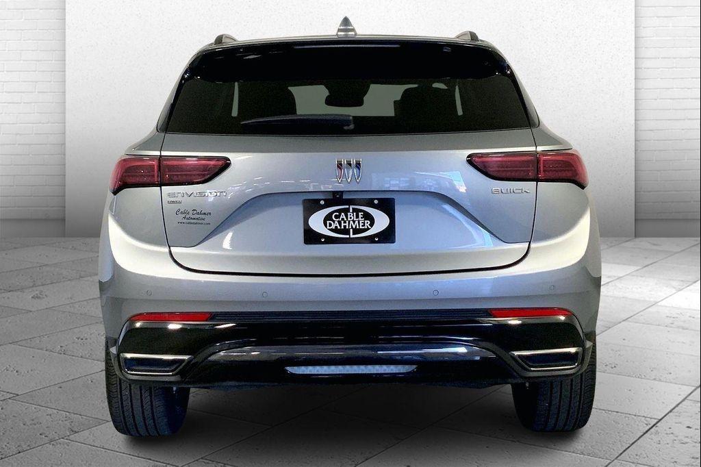 used 2025 Buick Envision car, priced at $29,900