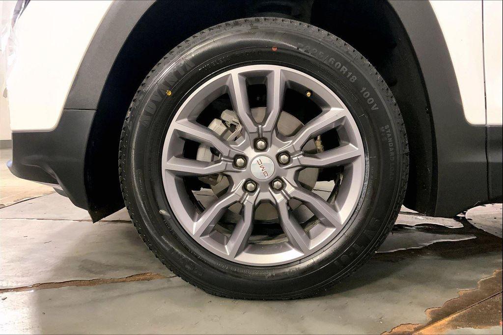 used 2024 GMC Terrain car, priced at $21,500