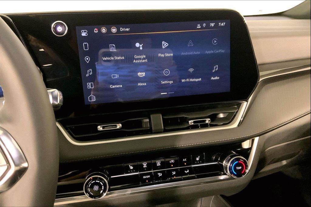 used 2025 Chevrolet Equinox car, priced at $30,300