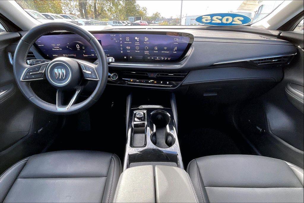 used 2025 Buick Envision car, priced at $26,900
