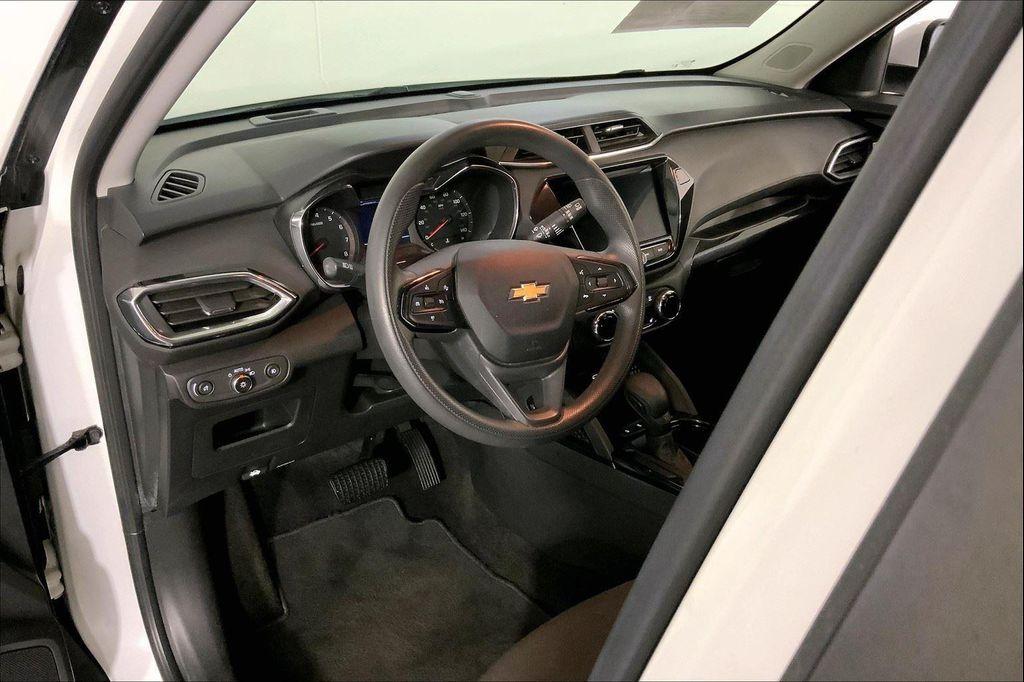 used 2023 Chevrolet TrailBlazer car, priced at $18,000