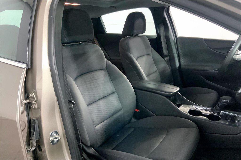 used 2024 Chevrolet Malibu car, priced at $17,900