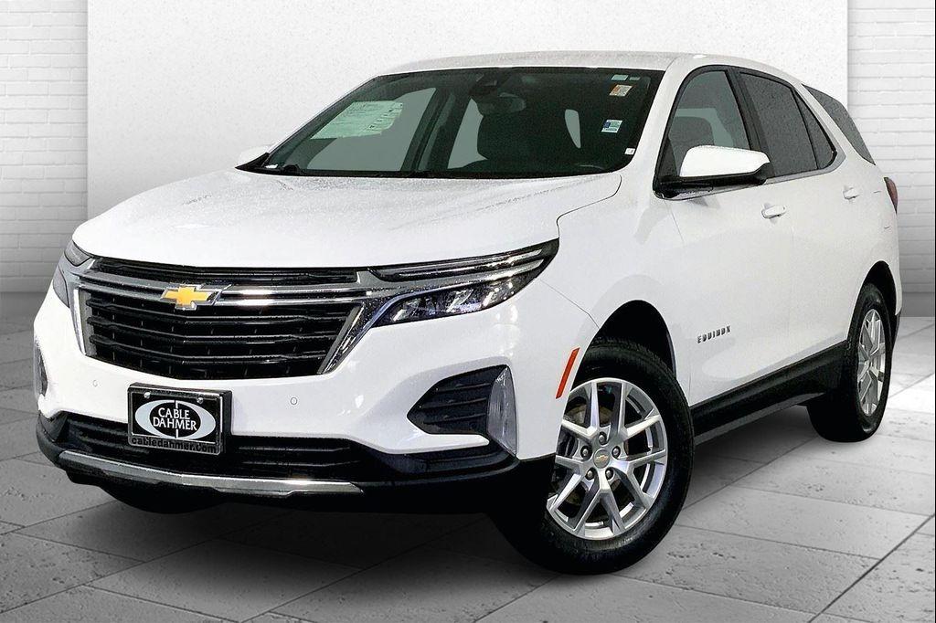 used 2022 Chevrolet Equinox car, priced at $22,000