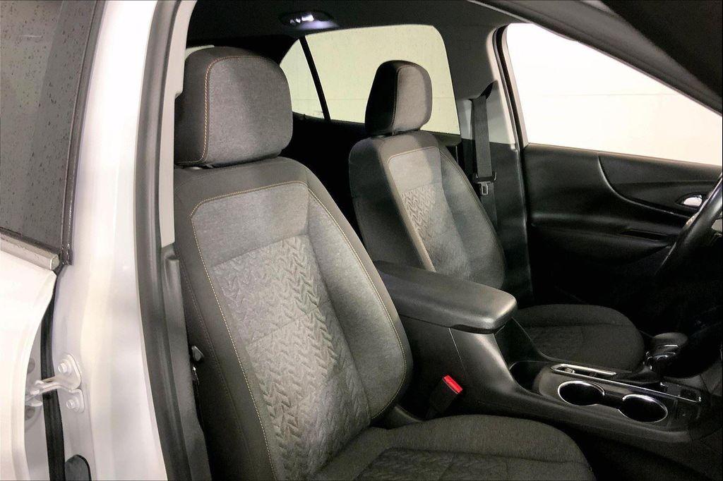 used 2022 Chevrolet Equinox car, priced at $22,000