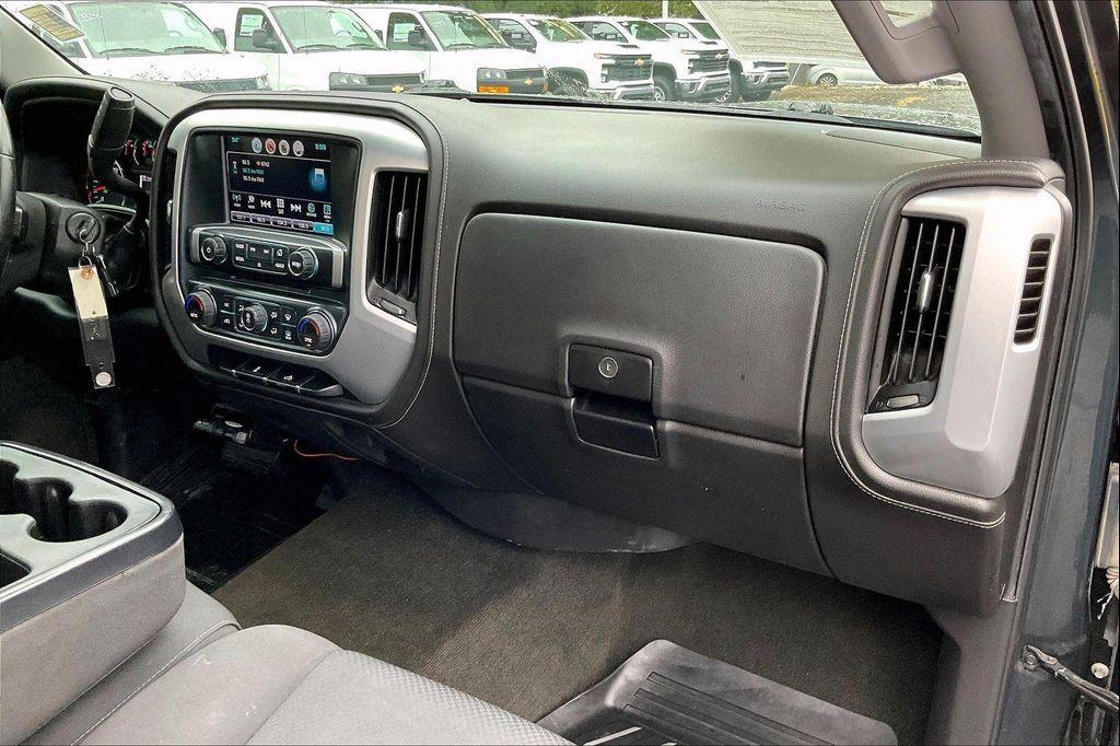 used 2017 GMC Sierra 1500 car, priced at $17,900