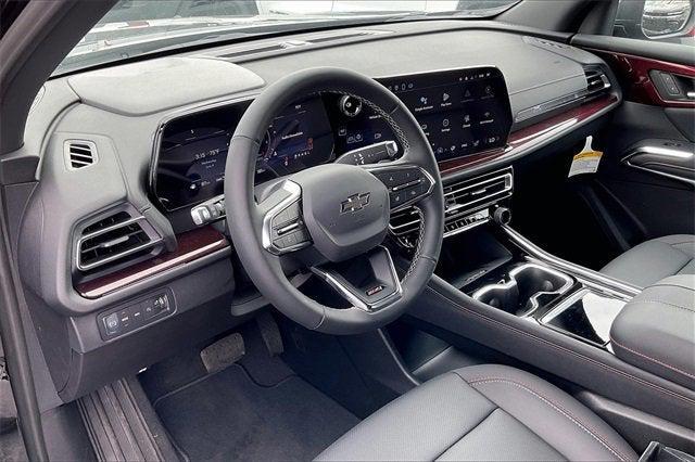 new 2025 Chevrolet Traverse car, priced at $50,020
