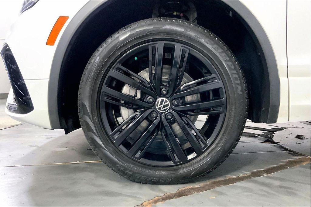 used 2022 Volkswagen Tiguan car, priced at $25,900