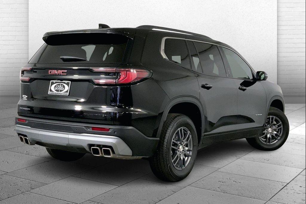 used 2025 GMC Acadia car, priced at $31,900