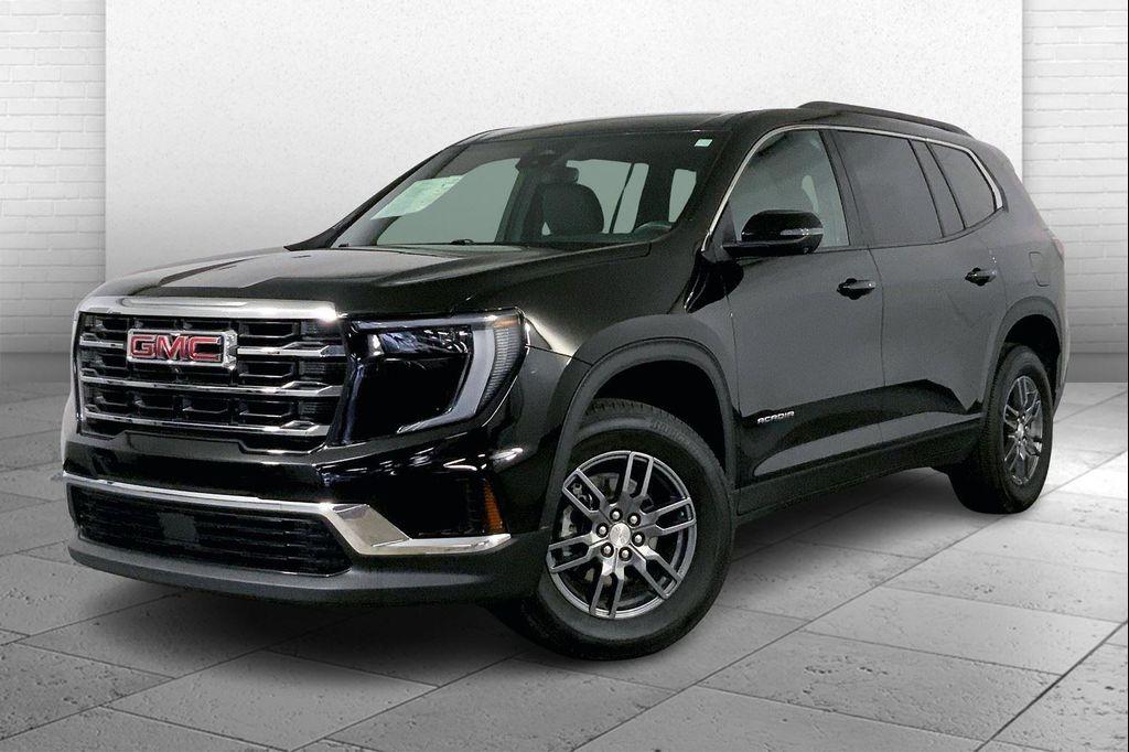 used 2025 GMC Acadia car, priced at $31,900